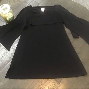 Women’s Chicos Travelers Top size 0 in black